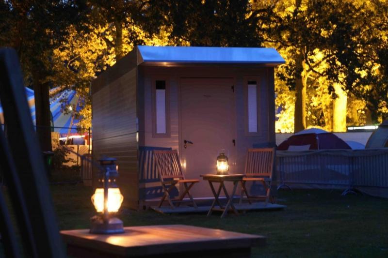 Pop-Up Hotel Songfestival Klaaswaal ภายนอก รูปภาพ